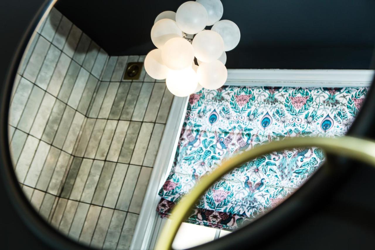 Rounton Villa By Maison Parfaite - Hot Tub - Sea Views - Parking ロビン・フッズ・ベイ エクステリア 写真