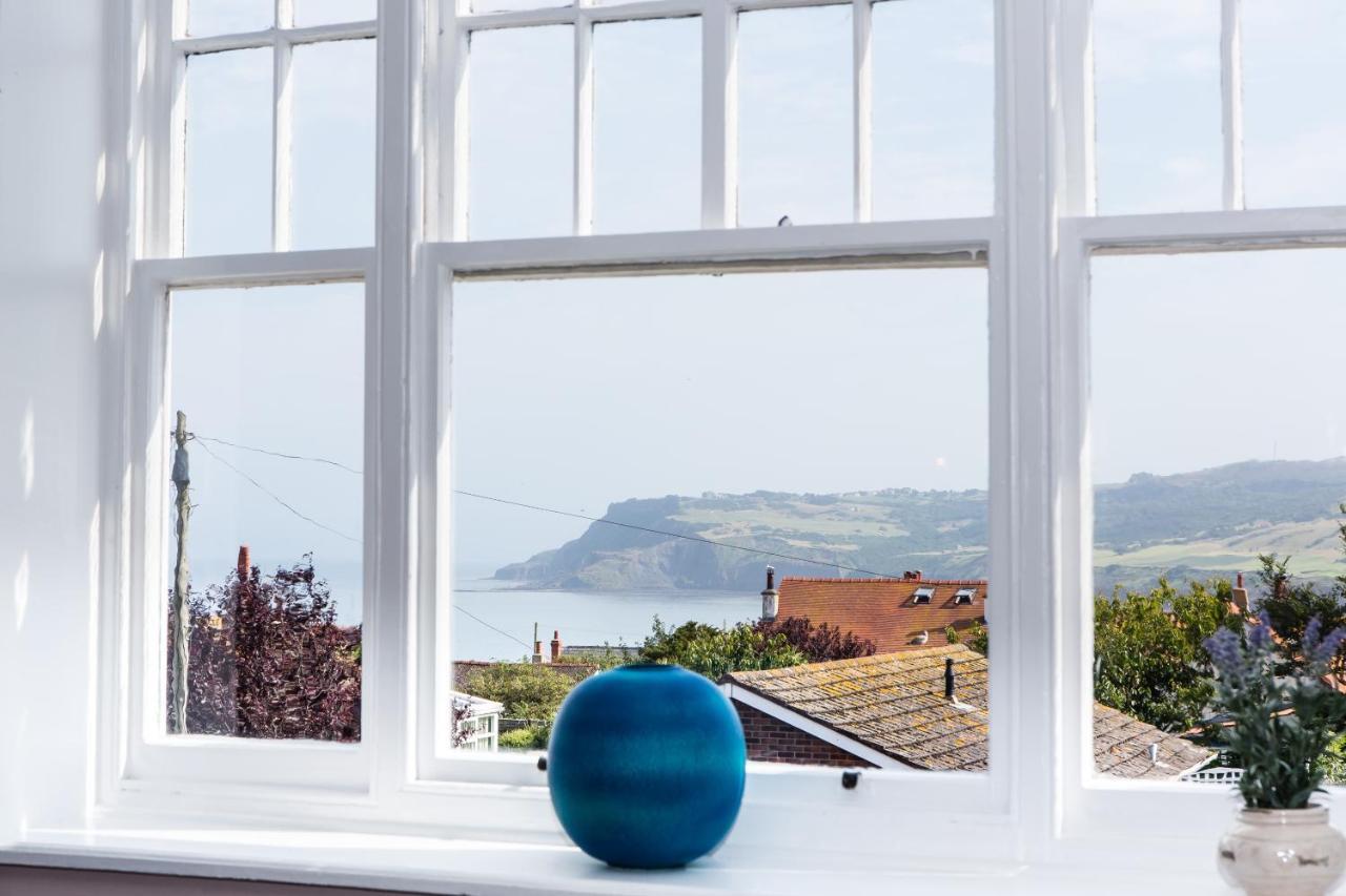 Rounton Villa By Maison Parfaite - Hot Tub - Sea Views - Parking ロビン・フッズ・ベイ エクステリア 写真